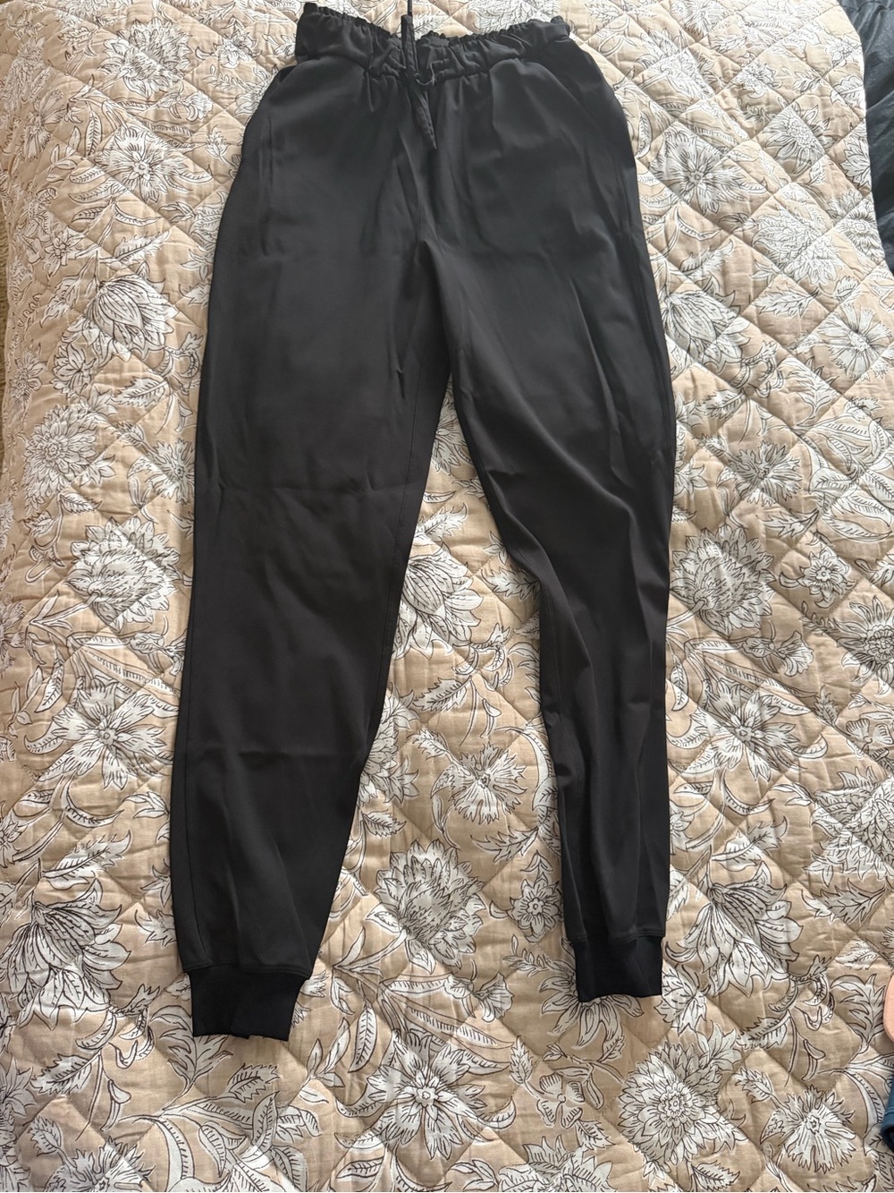 lululemon athletica Black Drawstring Jogger Pants